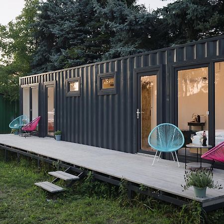 Container Apartment Decin Luaran gambar
