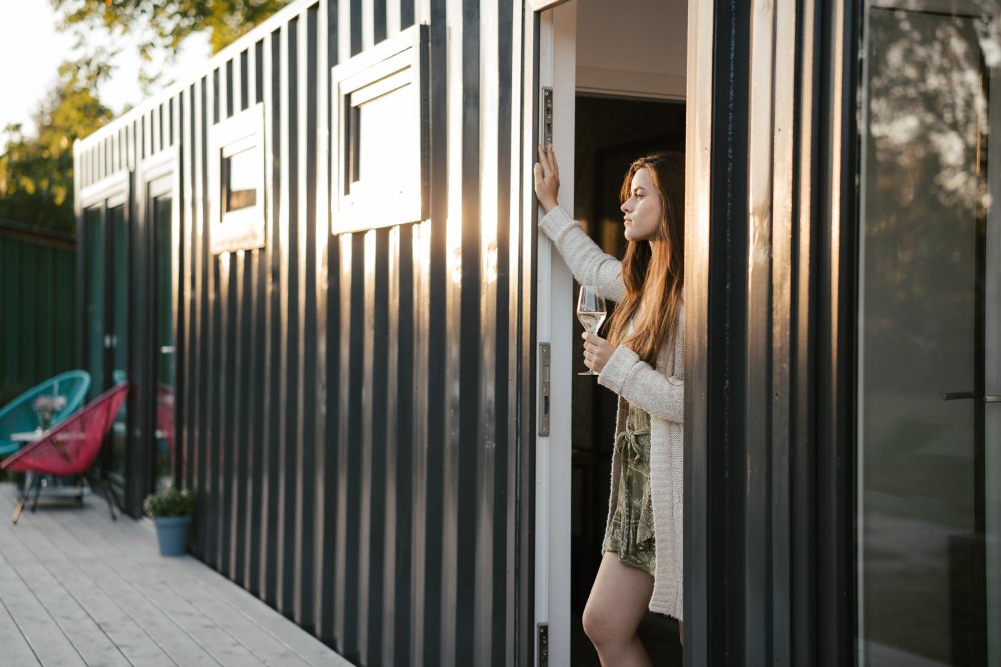 Container Apartment Decin Luaran gambar